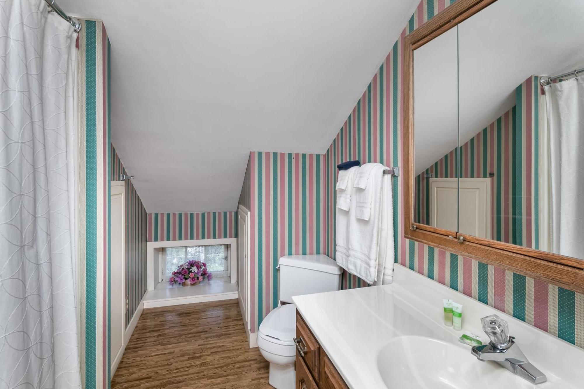 The Emig Mansion 3* York